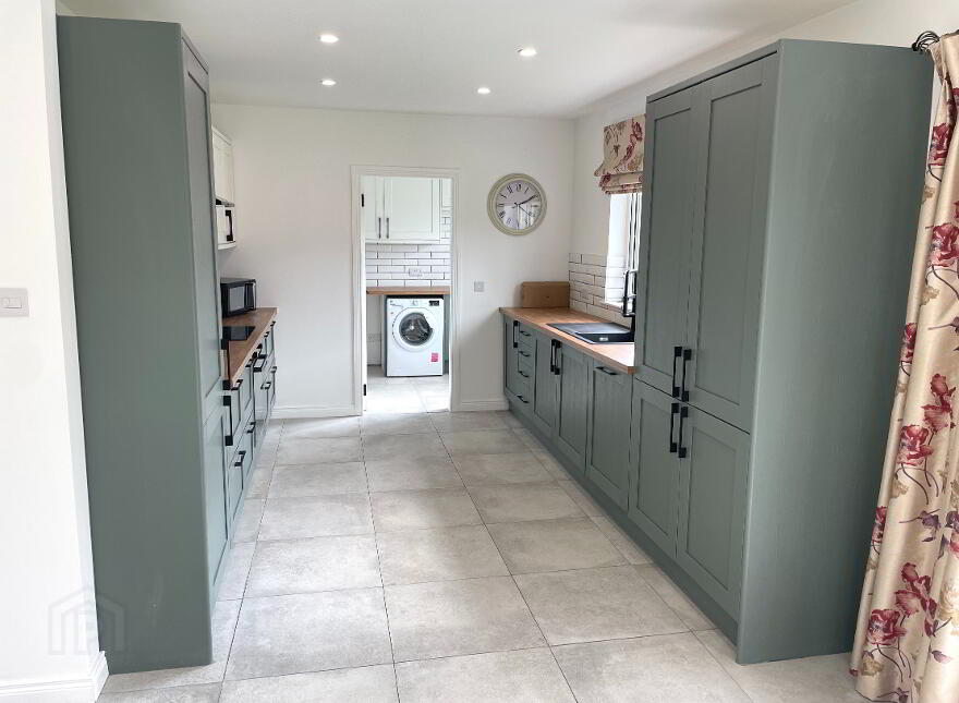 10 Oakland Drive, Castlederg, BT81 7DA