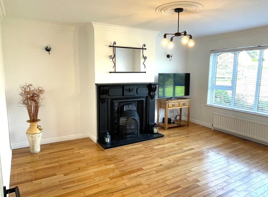 10 Oakland Drive, Castlederg, BT81 7DA