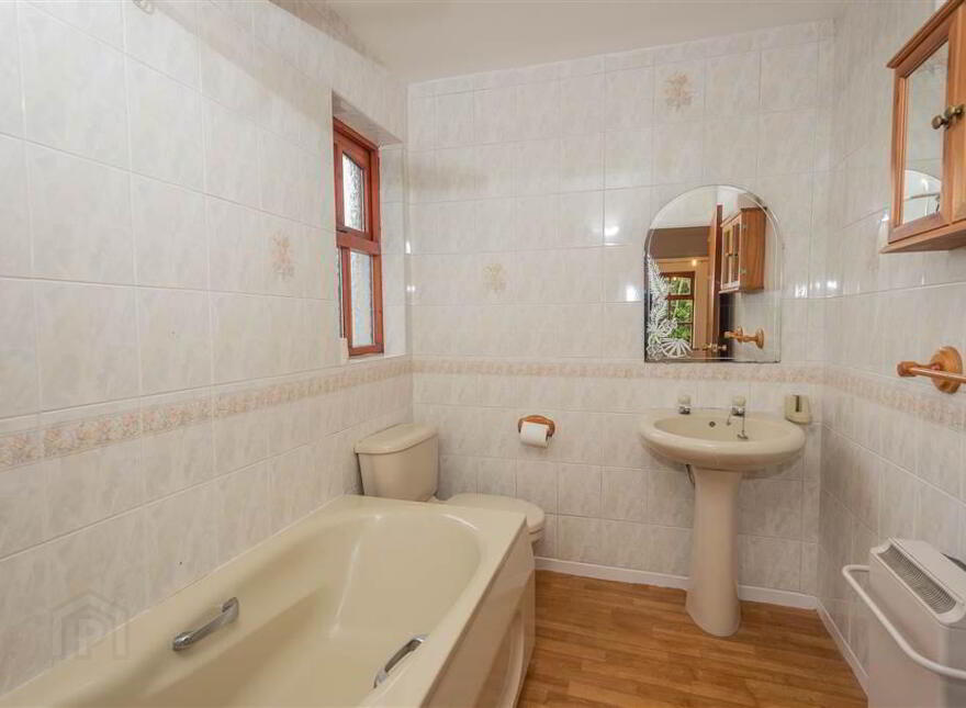 Apt 11 The Hamlets, 33 Hawthornden Road, Belfast, BT4 3JW