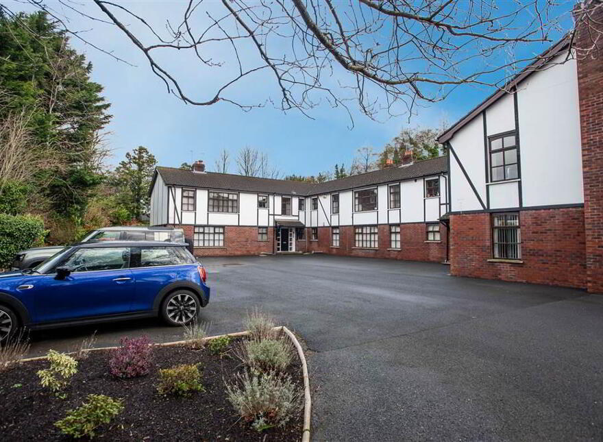 Apt 11 The Hamlets, 33 Hawthornden Road, Belfast, BT4 3JW photo