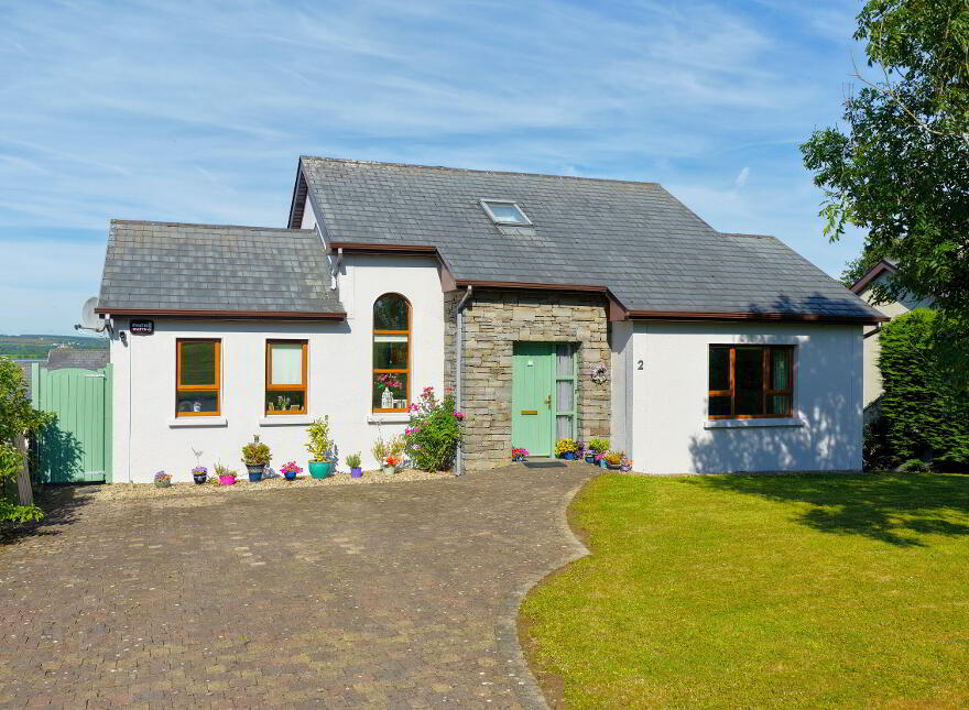 2 Shannon Cove, Dromod, Carrick-On-Shannon, N41K184