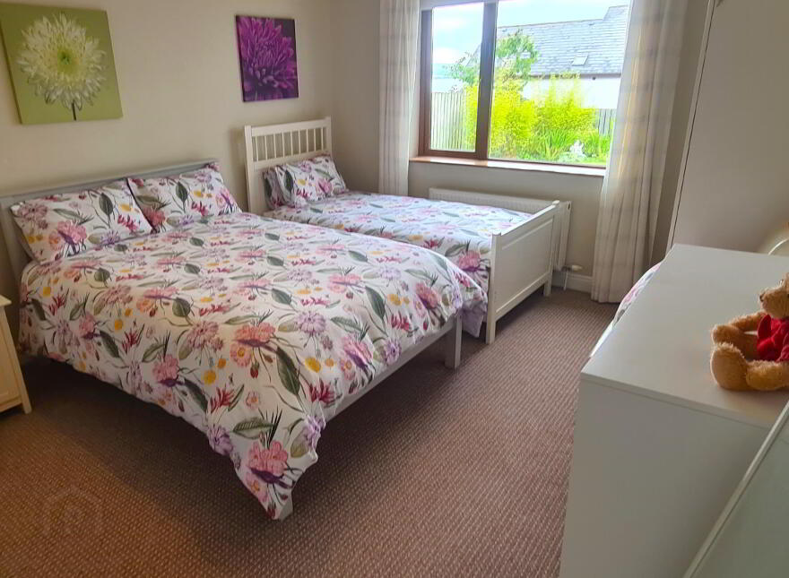 2 Shannon Cove, Dromod, Carrick-On-Shannon, N41K184