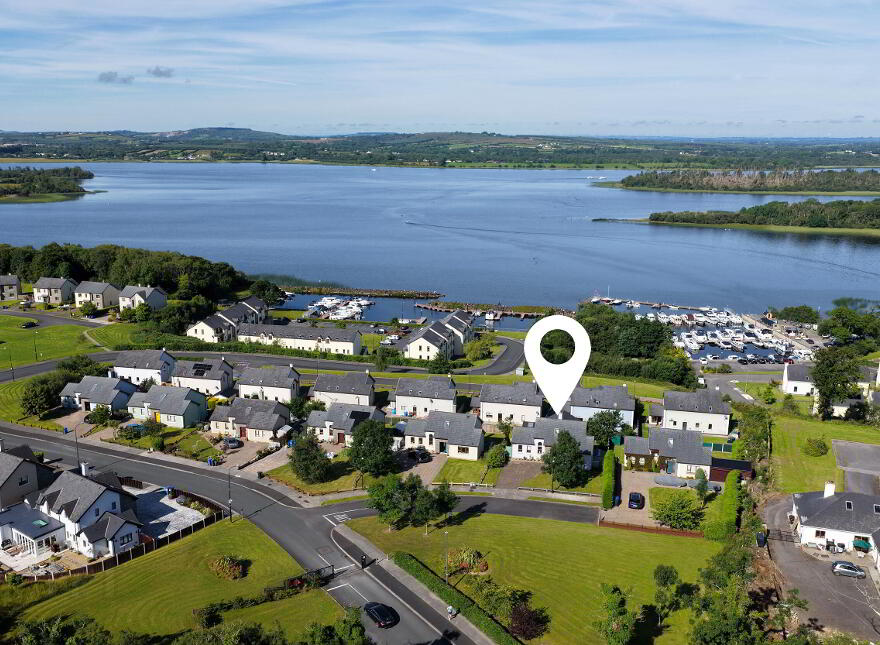 2 Shannon Cove, Dromod, Carrick-On-Shannon, N41K184