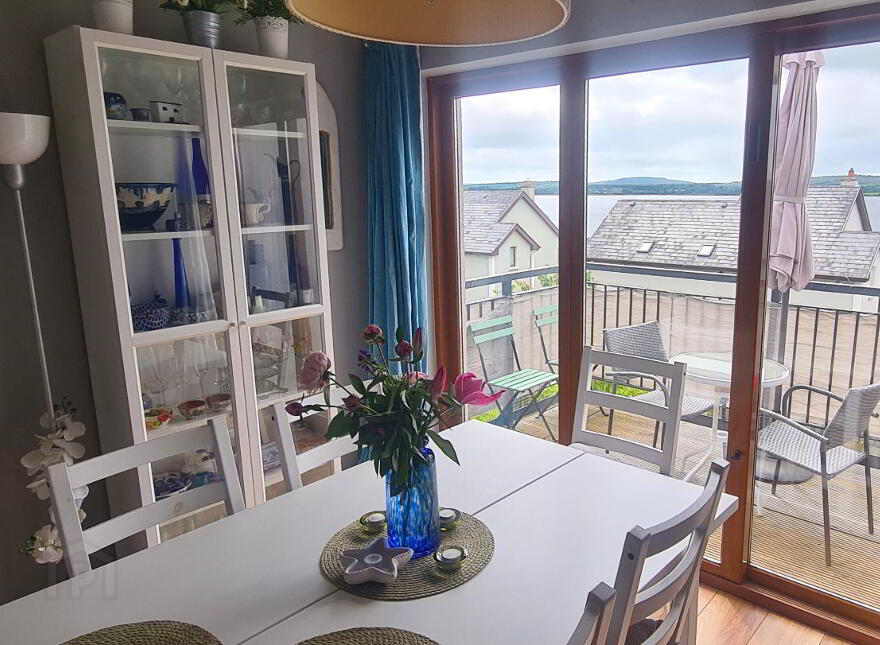 2 Shannon Cove, Dromod, Carrick-On-Shannon, N41K184