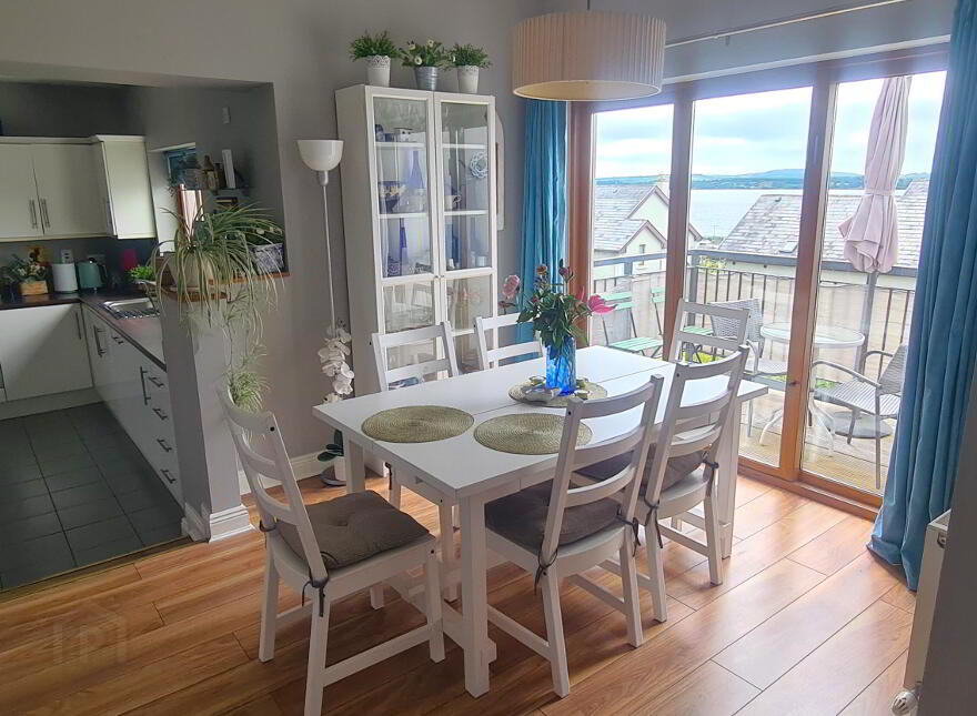 2 Shannon Cove, Dromod, Carrick-On-Shannon, N41K184