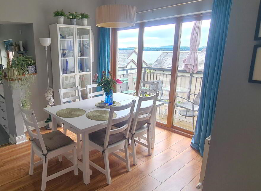 2 Shannon Cove, Dromod, Carrick-On-Shannon, N41K184