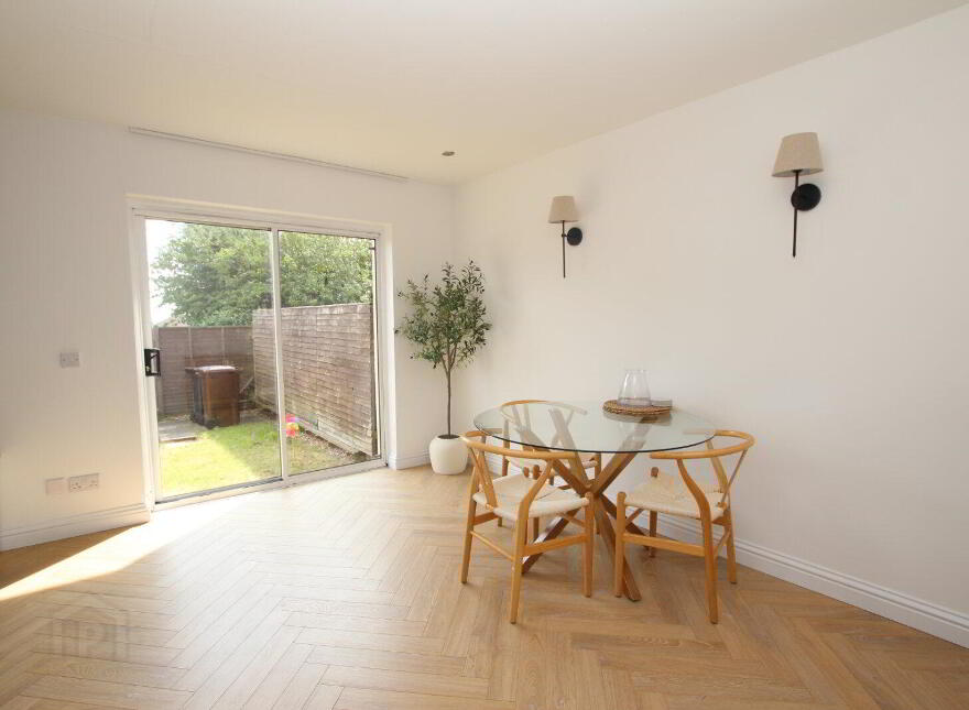 23 Glengormley Park, Newtownabbey, BT36 7RE