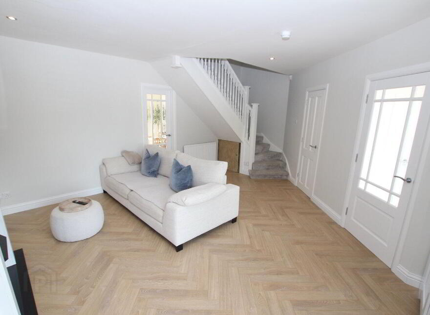 23 Glengormley Park, Newtownabbey, BT36 7RE