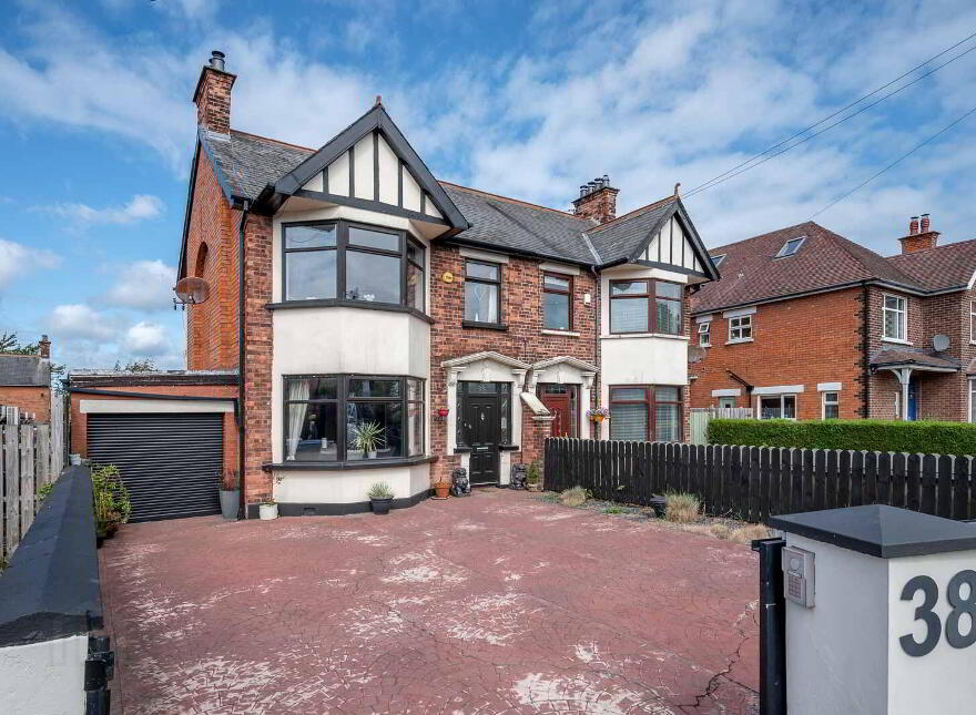 38 North Road, Belfast, BT5 5NH
