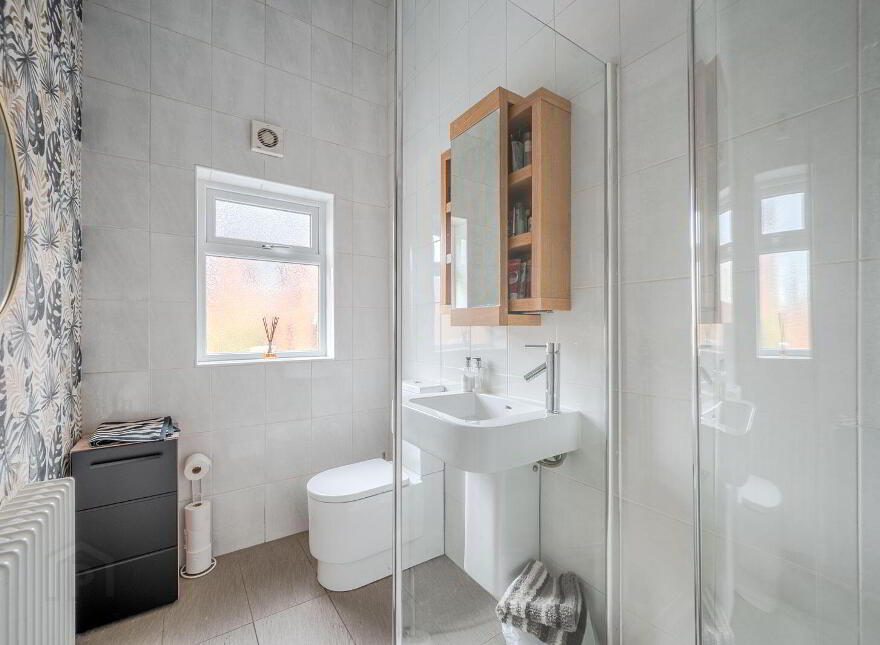38 North Road, Belfast, BT5 5NH