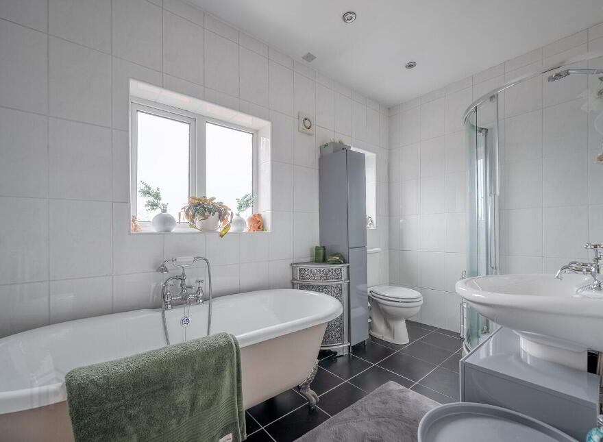38 North Road, Belfast, BT5 5NH