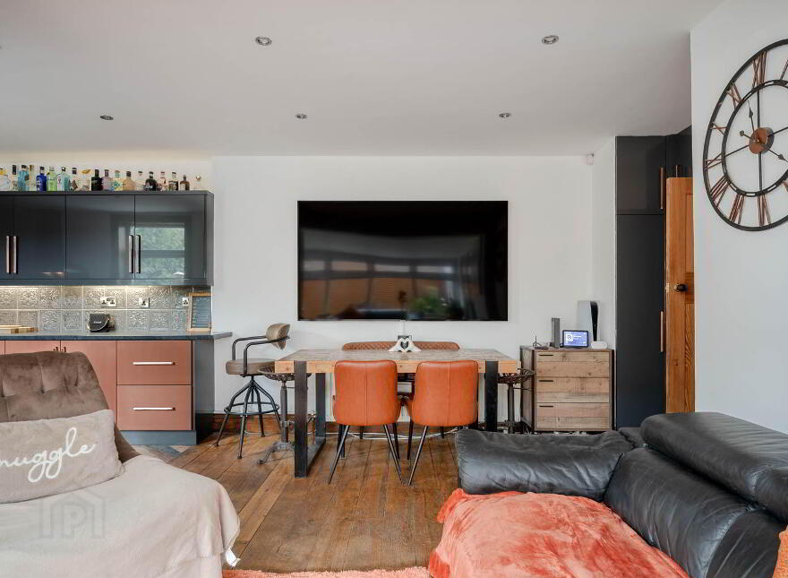 38 North Road, Belfast, BT5 5NH