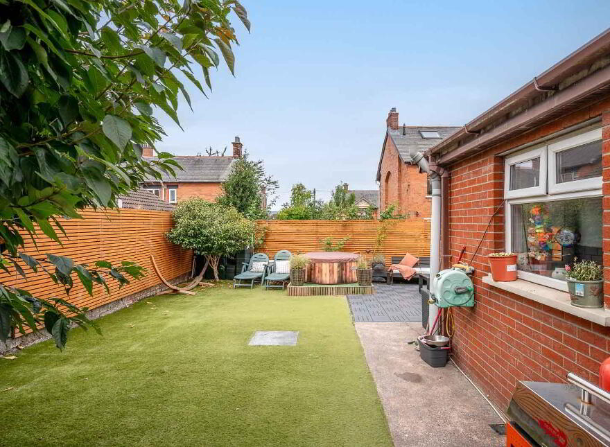 38 North Road, Belfast, BT5 5NH