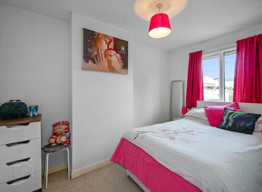 9 Hampton Parade, Ormeau Road, Belfast, BT7 3EQ