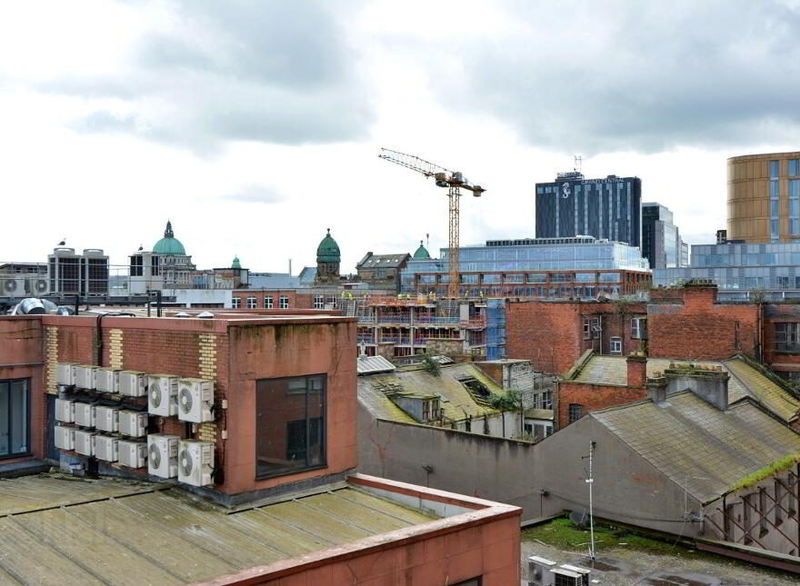606 College Court Central, 56 King Street, Belfast, BT1 6BZ