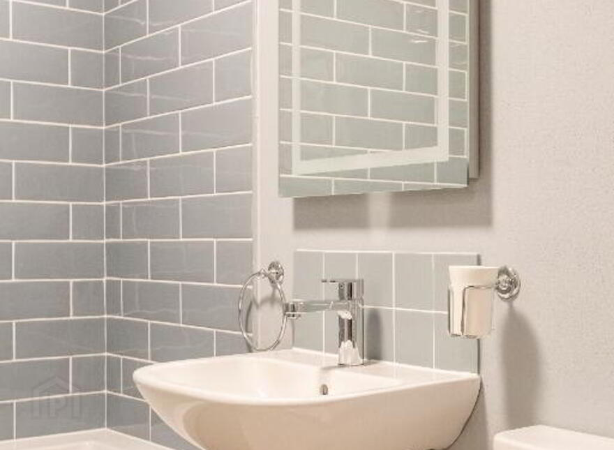 Apt 23 The Residence, 334 Ormeau Road, Belfast, BT7 2GE