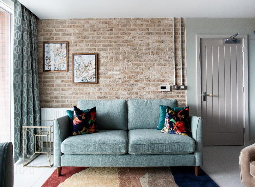 Apt 23 The Residence, 334 Ormeau Road, Belfast, BT7 2GE