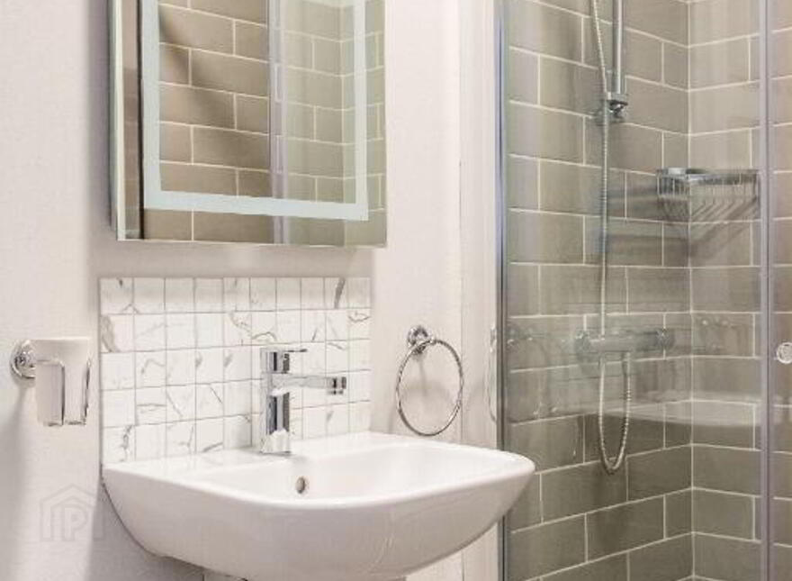 Apt 23 The Residence, 334 Ormeau Road, Belfast, BT7 2GE