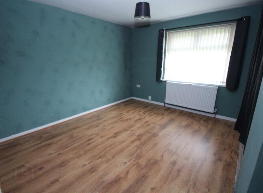 16 Macroom Gardens, Carrickfergus, BT38 8NB