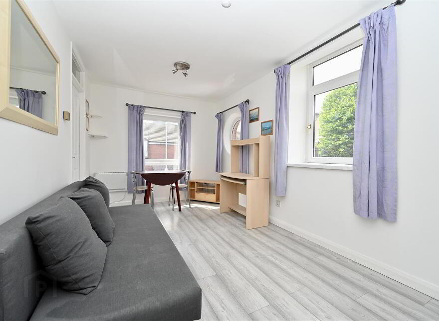 15 Salisbury Court, Belfast, BT7 1DD
