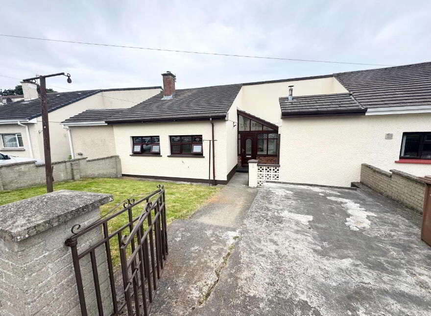 2 St. Columbas Walk, Greysteel, Derry, BT47 3TS photo