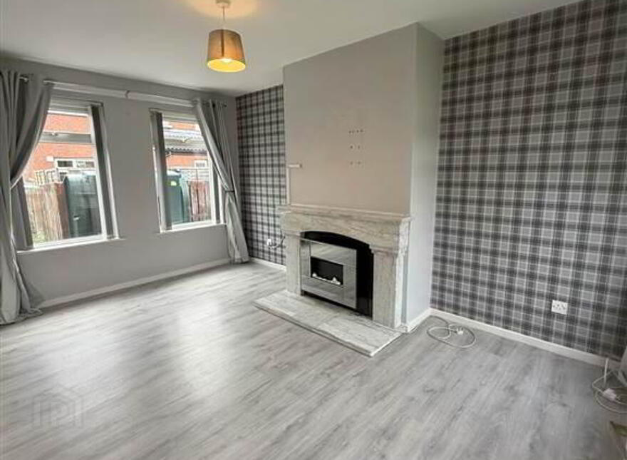 20 Aitnamona Crescent, Belfast, BT11 8PN