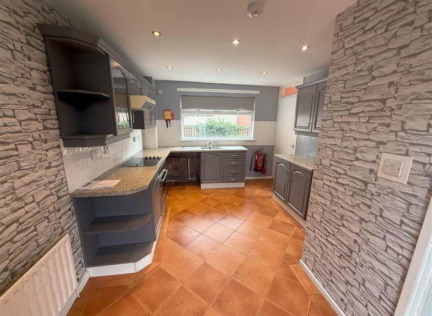 20 Aitnamona Crescent, Belfast, BT11 8PN
