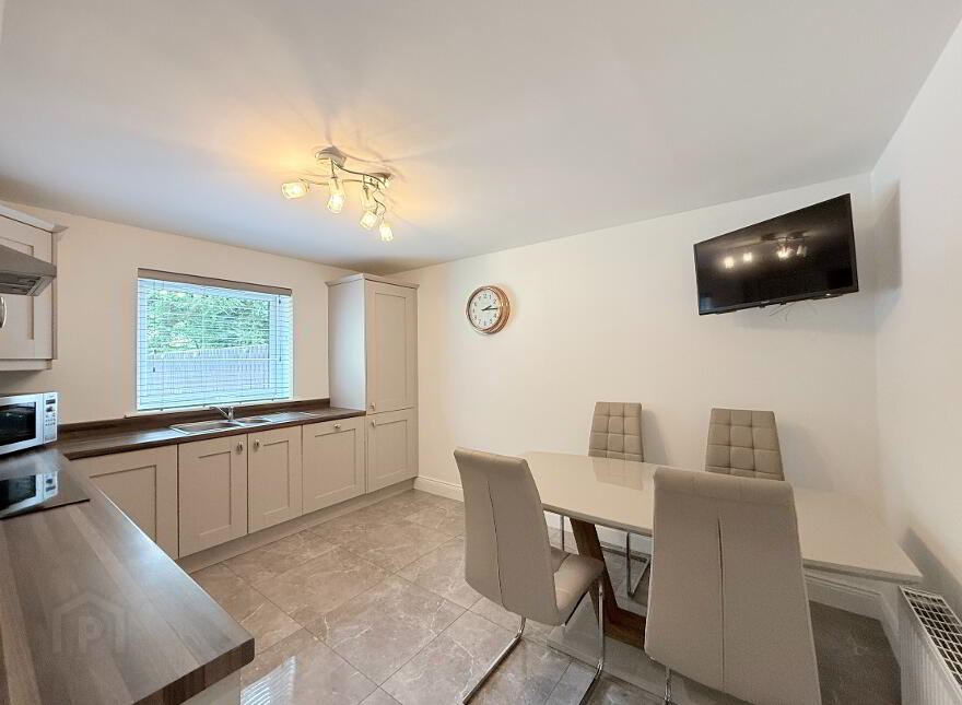 8 Poets Walk Bellaghy, Magherafelt, BT45 8LZ