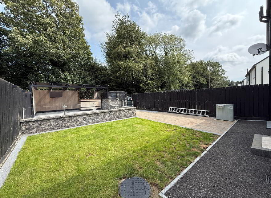 8 Poets Walk Bellaghy, Magherafelt, BT45 8LZ
