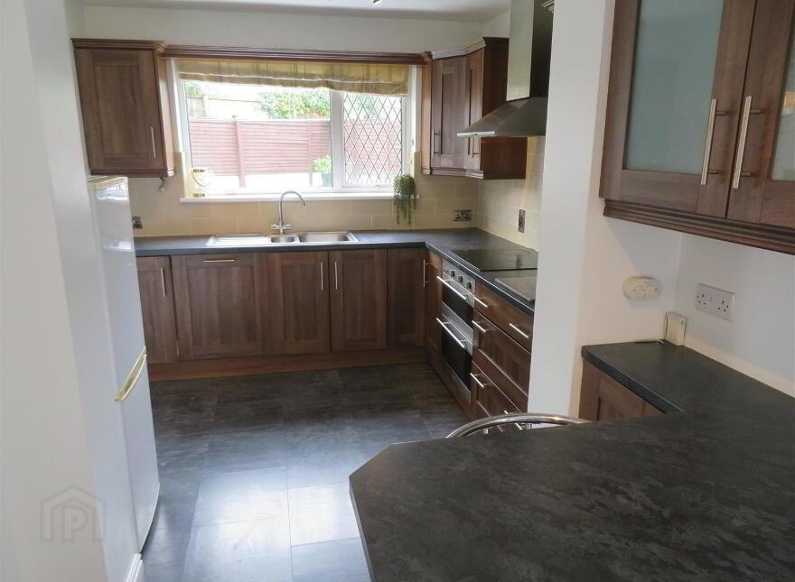 4 Kingsway Drive, Lurgan, Craigavon, BT66 7ER