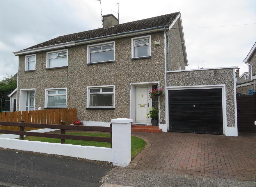 4 Kingsway Drive, Lurgan, Craigavon, BT66 7ER