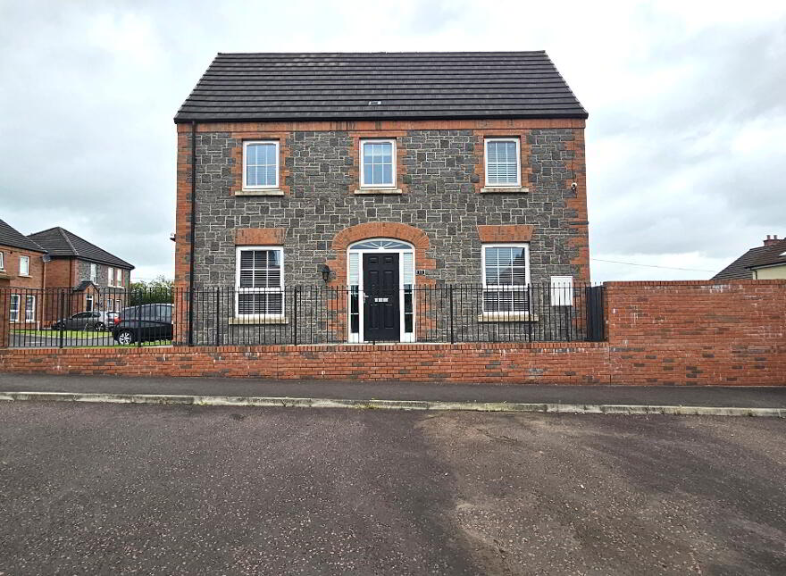 15 Fairview Farm Road, Ballyclare, BT39 9LB photo