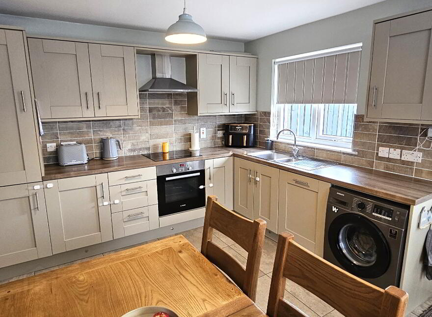 15 Fairview Farm Road, Ballyclare, BT39 9LB