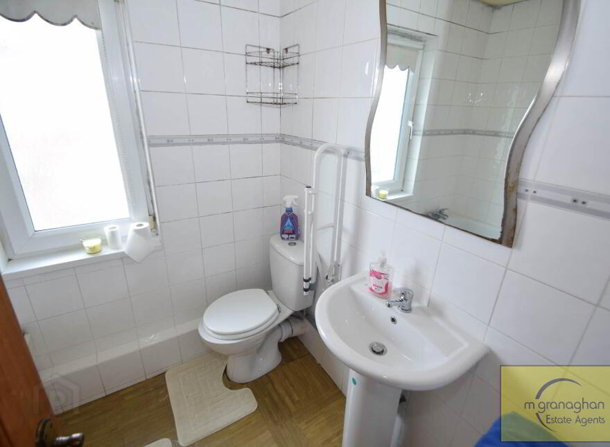 4b South Link, Andersonstown, Belfast, BT11 8GX