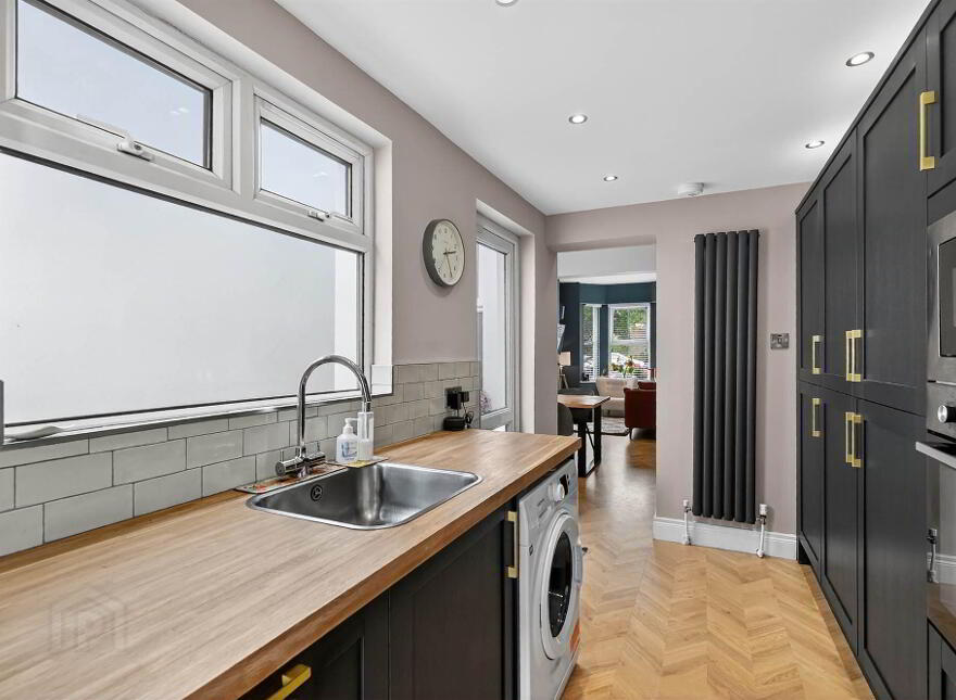 141 Belmont Road, Belfast, BT4 2AD