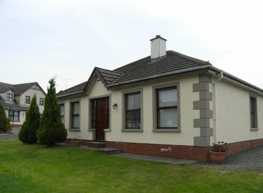 1 Hamlet Way, Ballyclare, BT39 9GQ