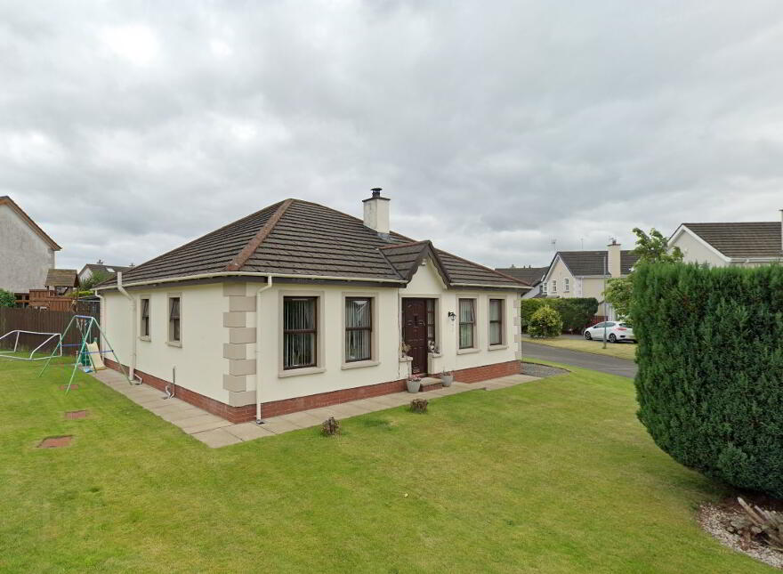 1 Hamlet Way, Ballyclare, BT39 9GQ photo