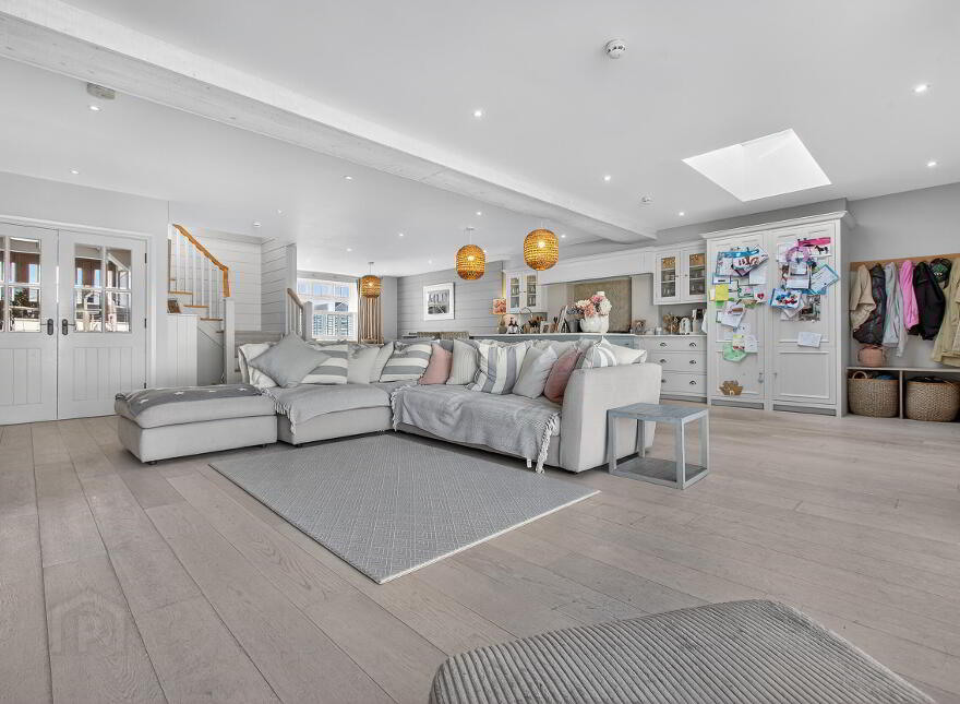 68 Coleraine Road, Portrush, BT56 8HN