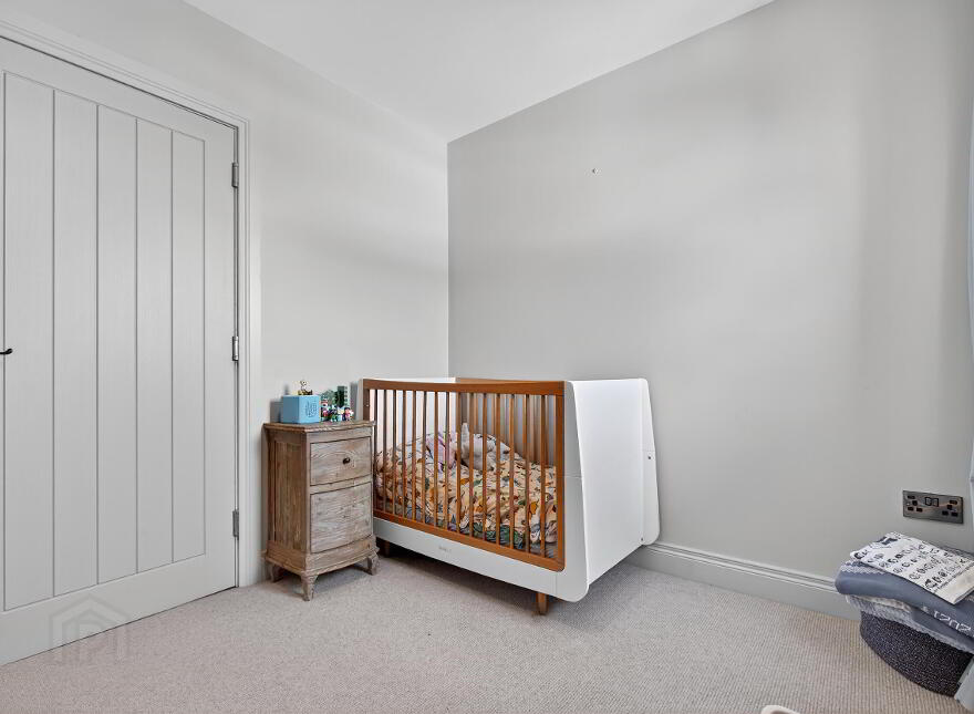 68 Coleraine Road, Portrush, BT56 8HN