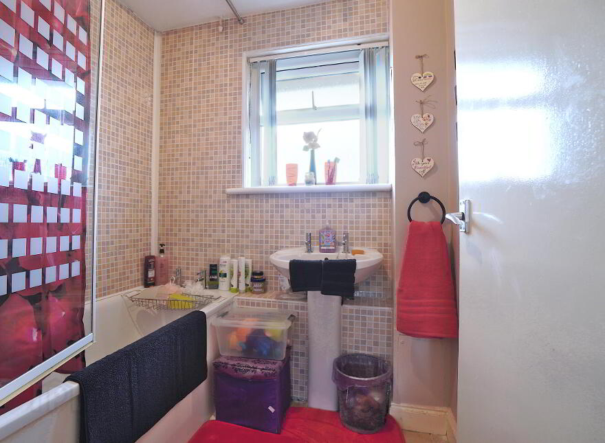 3 Rockfergus Avenue, Carrickfergus, BT38 7SH