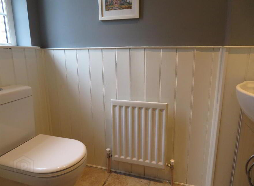 37 The Hollows, Lurgan