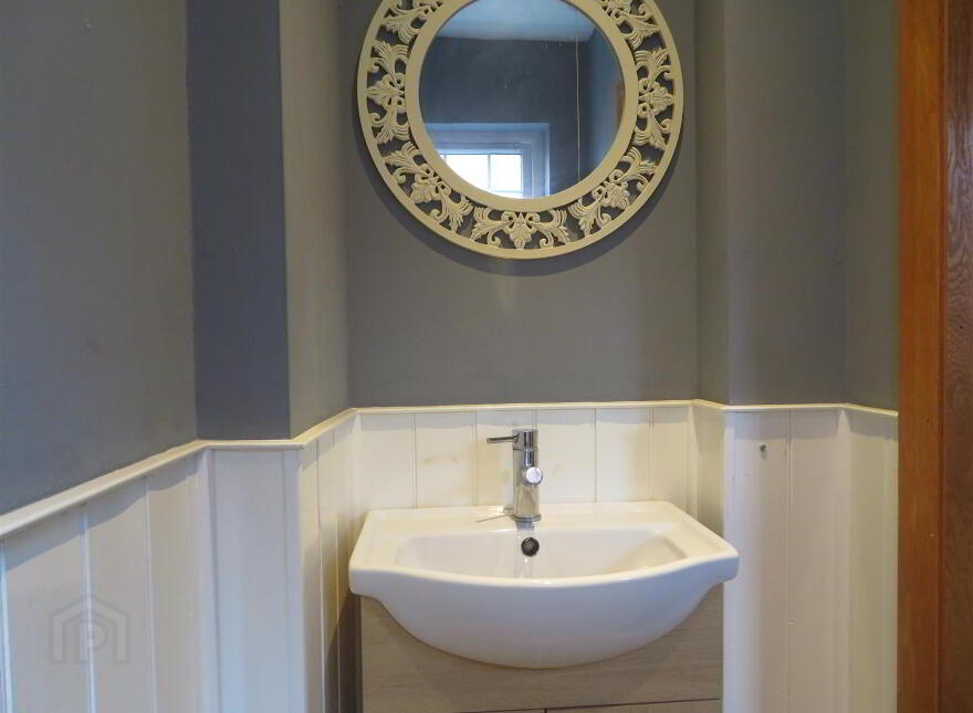 37 The Hollows, Lurgan