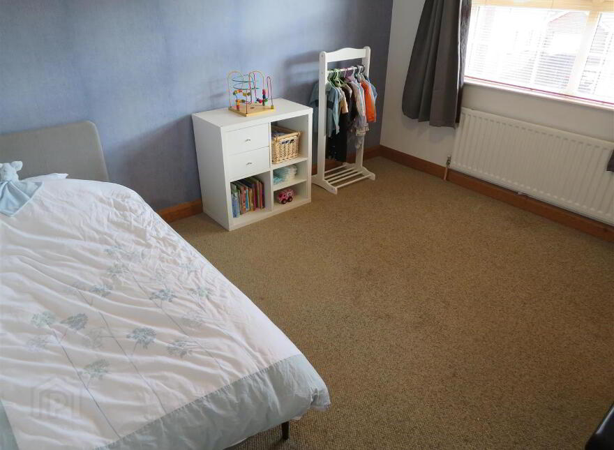 37 The Hollows, Lurgan
