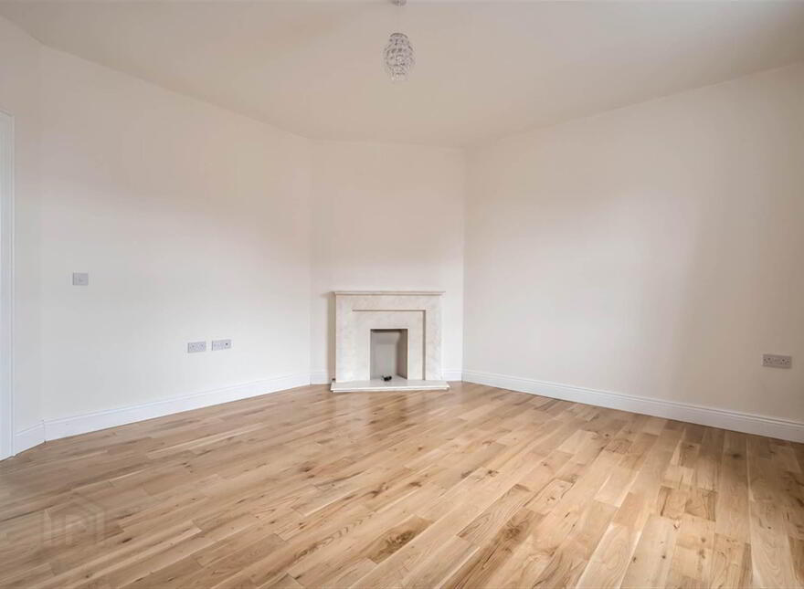 Breton Gardens, Lisburn, BT28 3YZ