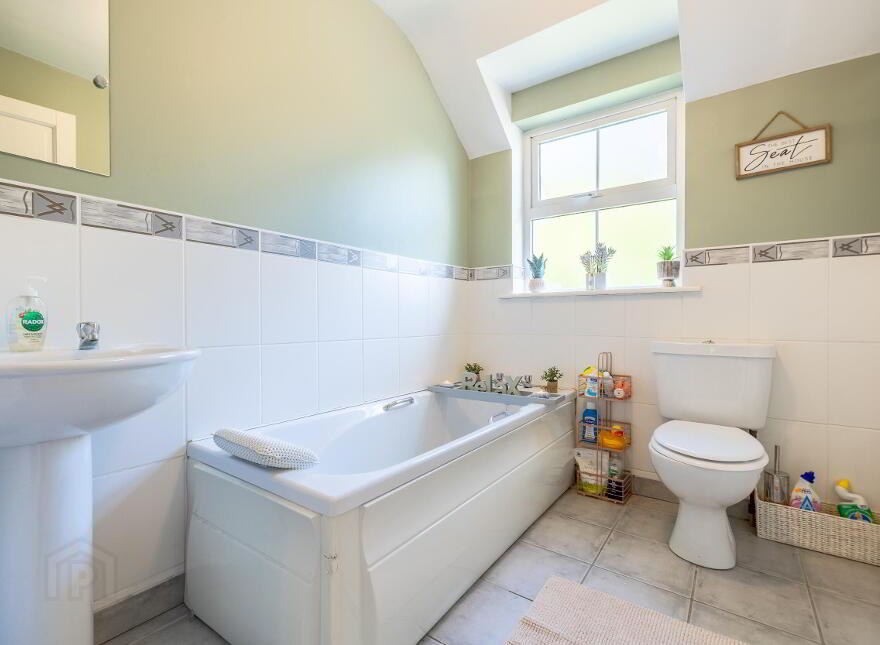 22 Cois Coille, Kilcash, E91D5P2