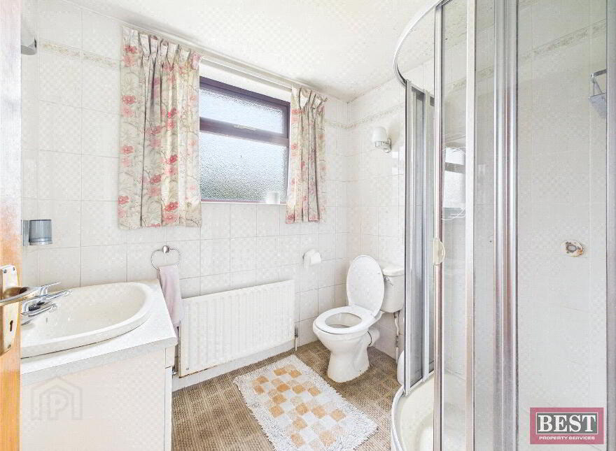 116 Armagh Road, Newry, BT35 6PU
