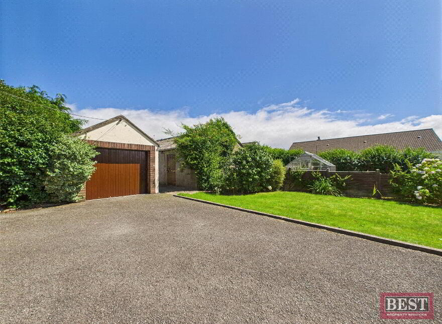 116 Armagh Road, Newry, BT35 6PU