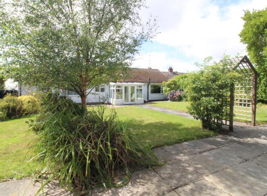 17 Glengarry Park, Jordanstown, Newtownabbey, BT37 0QR