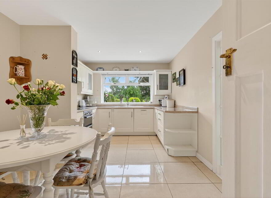 27 Priory Park, Belfast, BT10 0AE