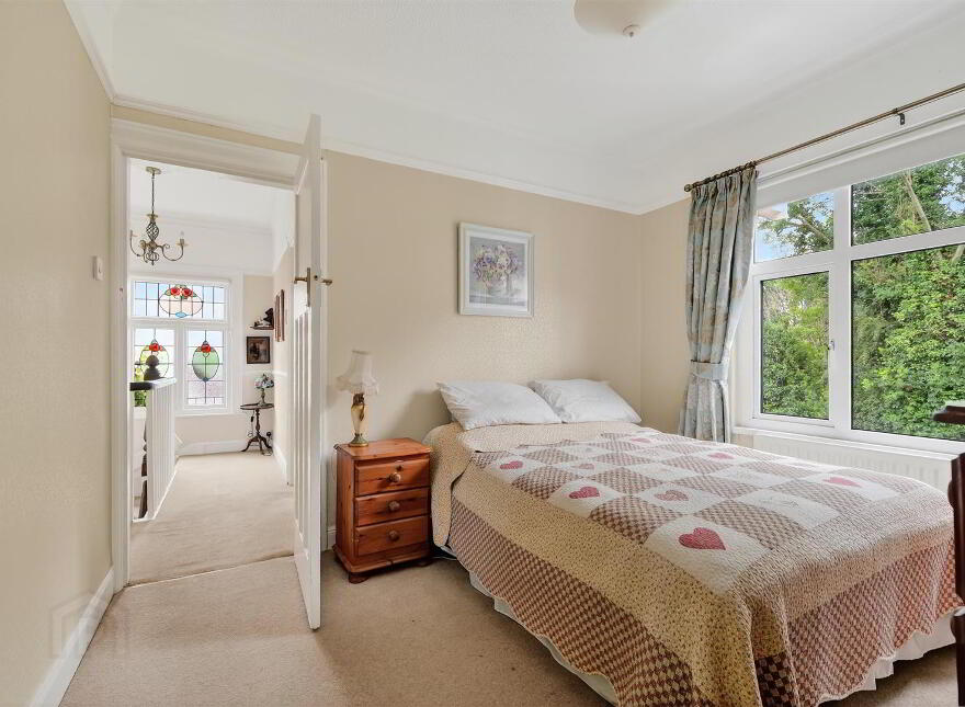 27 Priory Park, Belfast, BT10 0AE